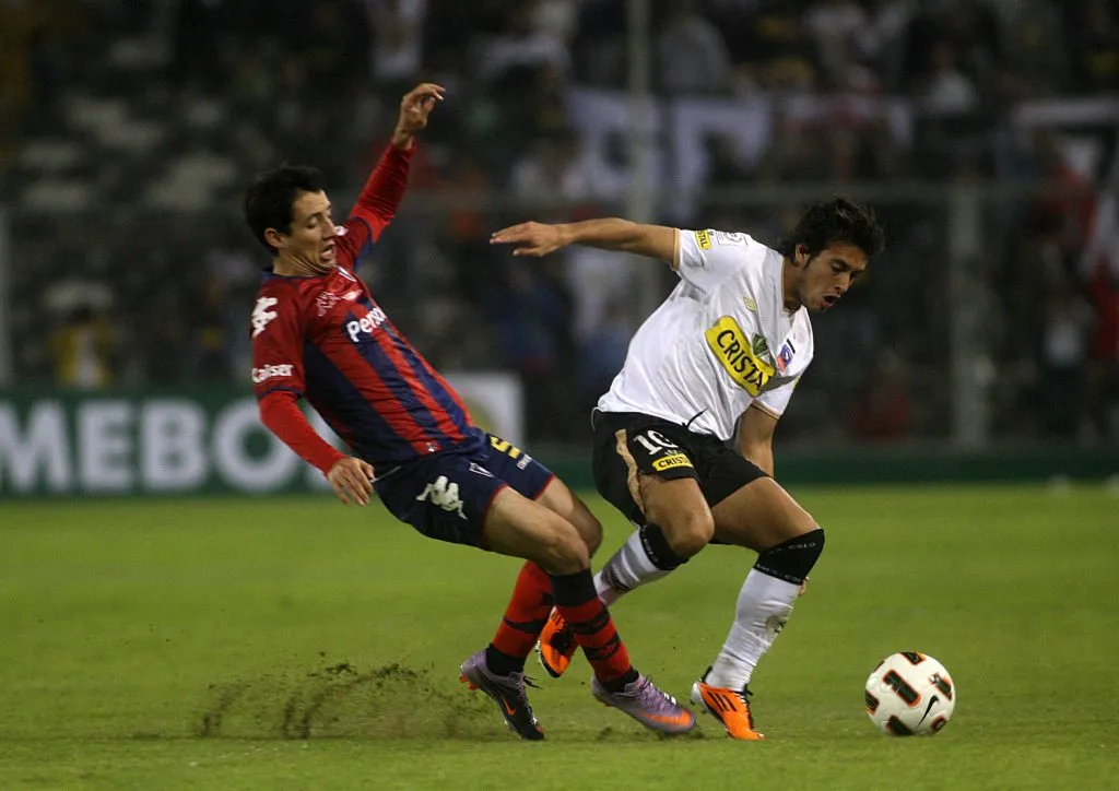 Cristóbal Jorquera jugando ante Cerro. Foto: Photosport