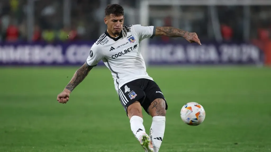 Saldivia podría salir de Colo Colo en los próximos días