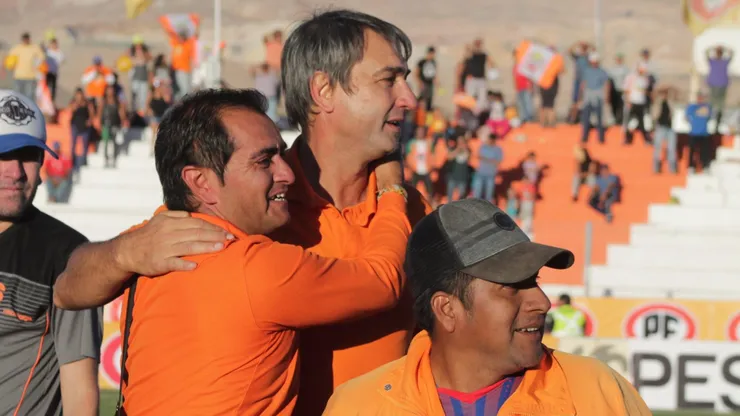 Dalcio Giovagnoli hizo historia en un equipo minero y ahora busca sacar a flote a otro.