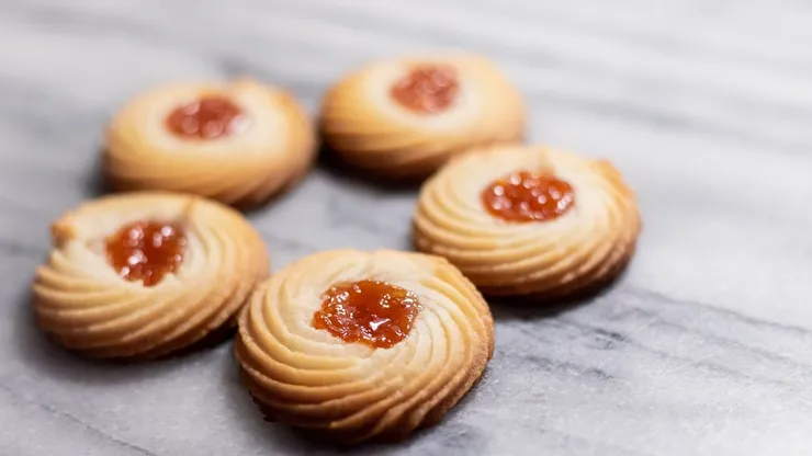 Galletas de mantequilla con mermelada