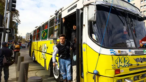 Santiago, 24 mayo 2024 Dia del patrimonio, micros amarillas Edwin Navarro/Aton Chile