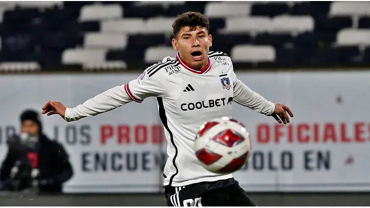 Oroz lleva varios meses de baja tras cortarse ligamento cruzado.