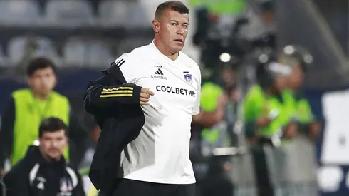 Jorge Almirón prueba sin Vidal ni Damián Pizarro en Colo Colo.