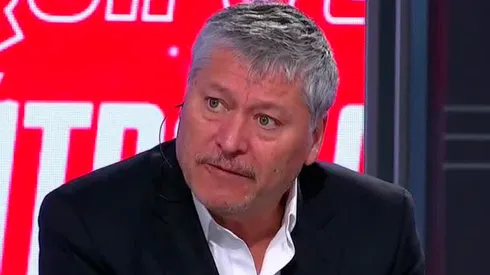 El ex delantero no puede entender que en Colo Colo suene el lateral derecho figura de Defensa y Justicia.