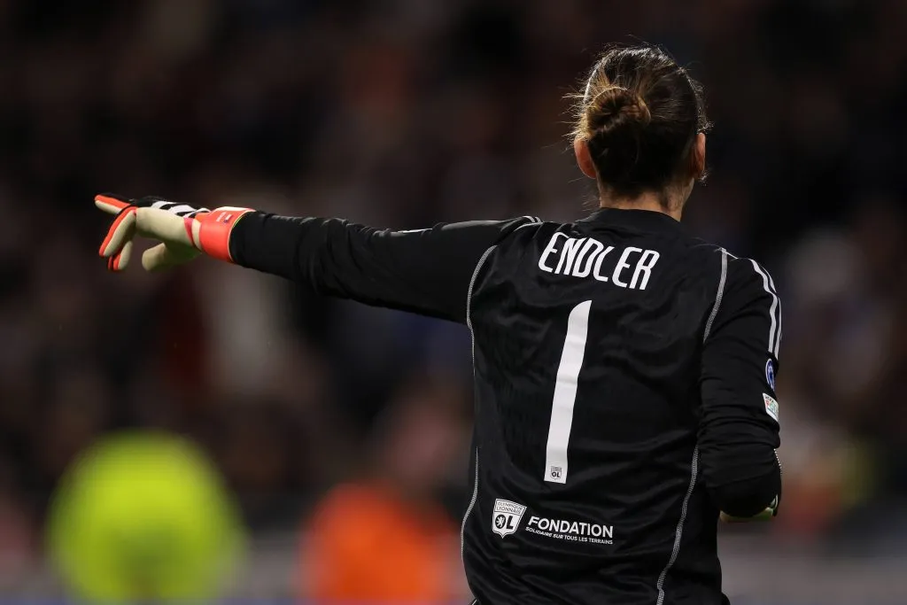 Tiane Endler en Olympique de Lyon