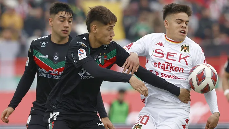 Palestino y Unión Española se encuentran en el estadio Municipal de La Cisterna por el Campeonato Nacional 2024.