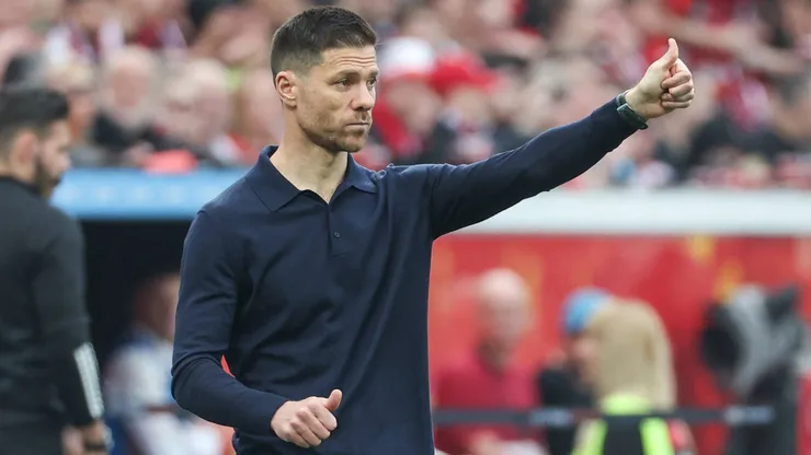¿Sigue o se va? El destino de Xabi Alonso tras su histórica campaña