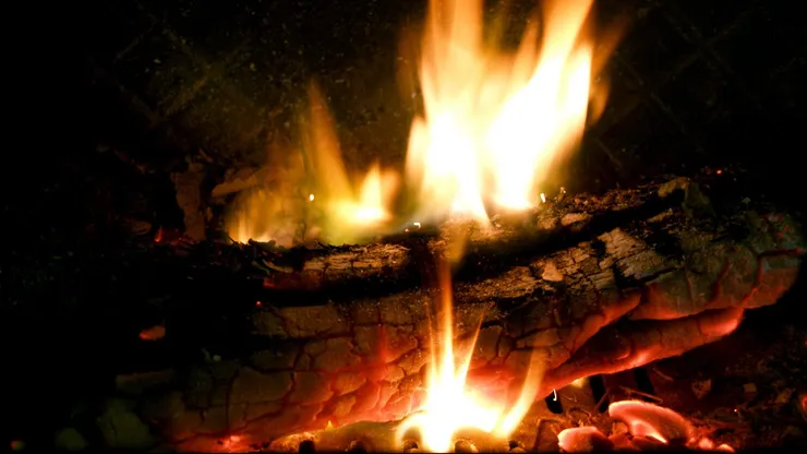 Chimenea encendida