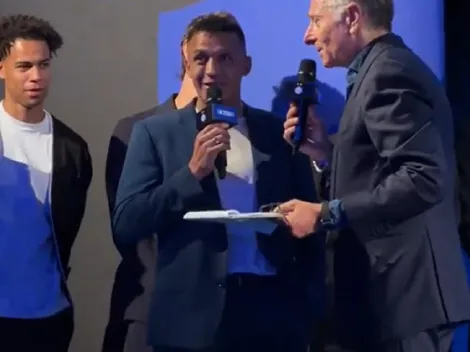 Para el stand-up: Alexis saca carcajadas en festejo del Inter