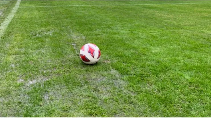 Precipitaciones en Santiago provocan suspensión de partidos.