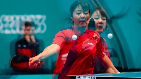 La Tía Tania feliz tras sacar pasajes a París 2024.