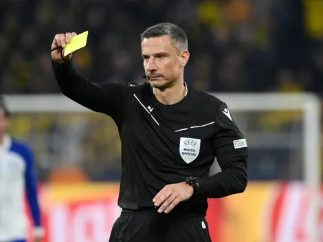 Árbitro de la Champions League llega con los "papales manchados"