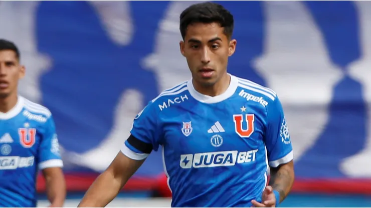 Lucas Assadi no fue citado para el Clásico Universitario.