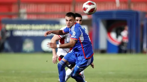 Vicente Fernández, de refuerzo en la U a ser despedido en Australia.