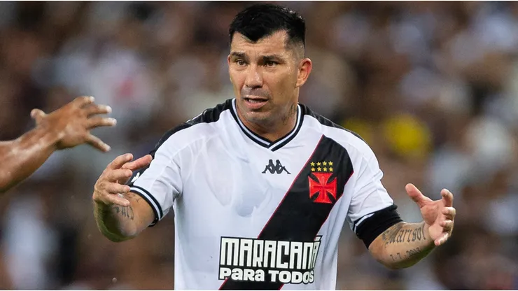 Gary Medel, de capitán a "cortado" en Vasco Da Gama.