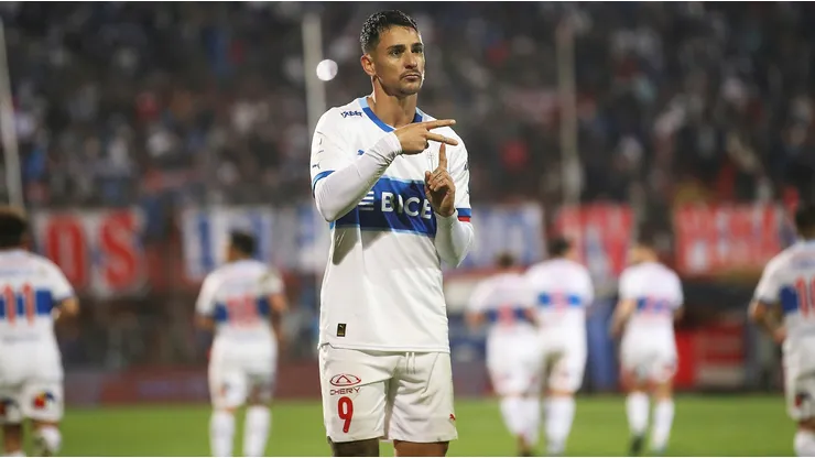 Fernando Zampedri le tiene fe a la UC para el Clásico Universitario.