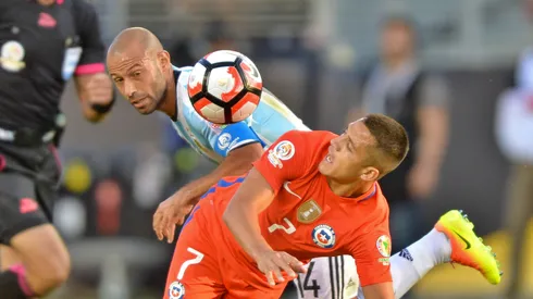 Mascherano enfrentó a la mejor camada de jugadores chilenos de la historia.