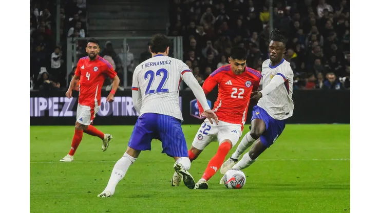 Darío Osorio tuvo un gran partido en la derrota de Chile frente a Francia.