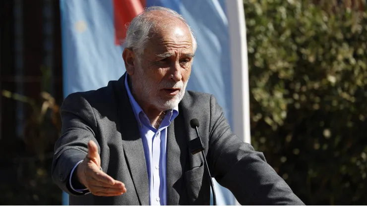 Ministro de Vivienda, Carlos Montes