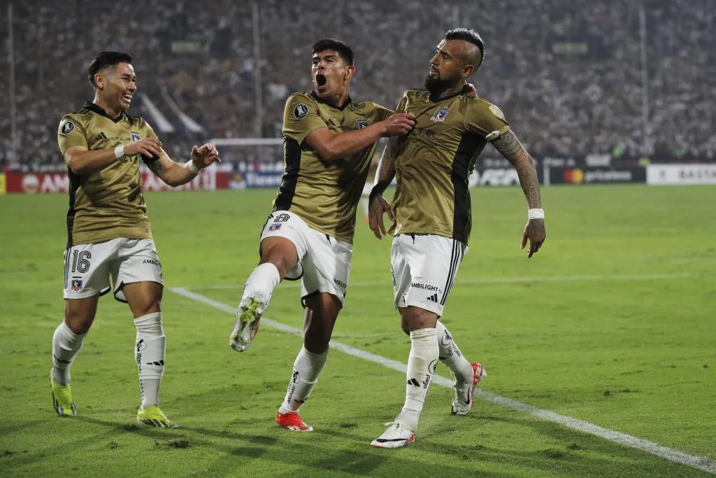 Arturo Vidal marcó en el final y le dio el empate a Colo Colo ante Alianza Lima. Foto: Photosport.