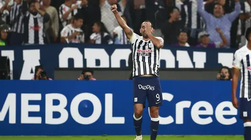 Barcos aprovechó el regalo.