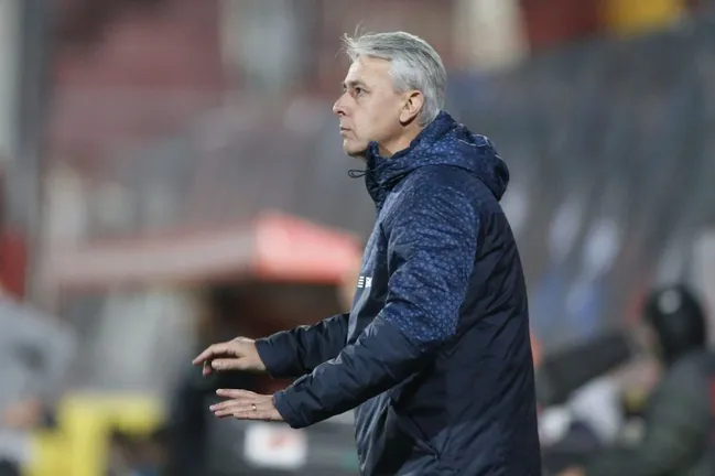 Tiago Nunes celebró una victoria ante O’Higgins en la fecha anterior. (Dragomir Yankovic/Photosport).