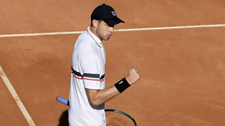 Nicolás Jarry va por el paso a la semifinal.