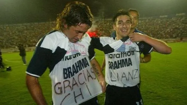Rodrigo Pérez y Fernando Martel, dos chilenos que dejaron un buen recuerdo en Alianza Lima. (El Comercio).