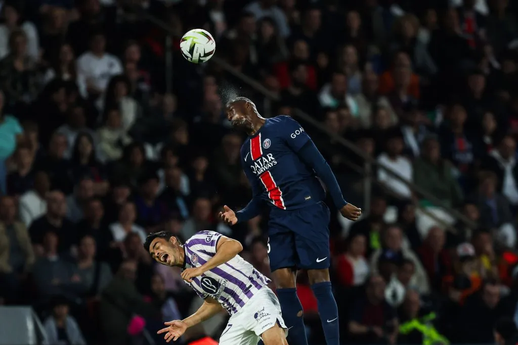 Gabriel Suazo y Toulouse derrotaron a domicilio al PSG en el adiós de Kylian Mbappé al Parque de los Príncipes. Foto: IMAGO.