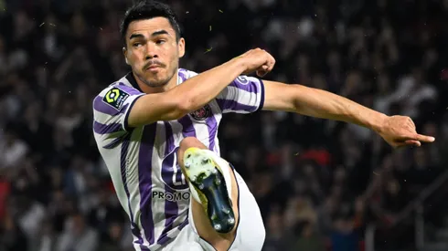 Suazo se cuida de las redes sociales.