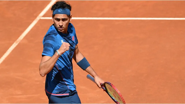Dos registros rompió Alejandro Tabilo tras vencer a Novak Djokovic.