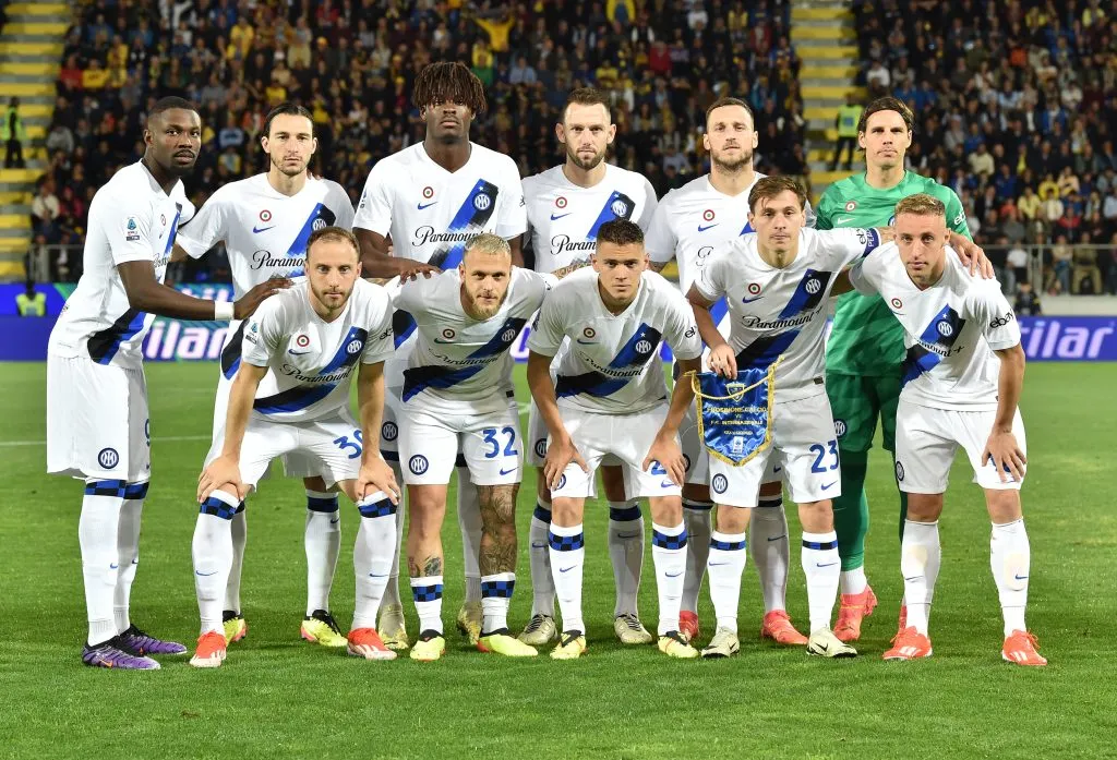 Ni titular ni suplente: Alexis no entra en goleada del Inter contra Frosinone.