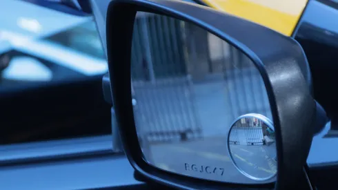 El ministro Juan Carlos Muñoz entregó detalles de la implementación del nuevo reglamento de grabado de patentes.