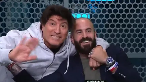 Iván Zamorano junto a Marc Crosas en plena transmisión de TUDN.
