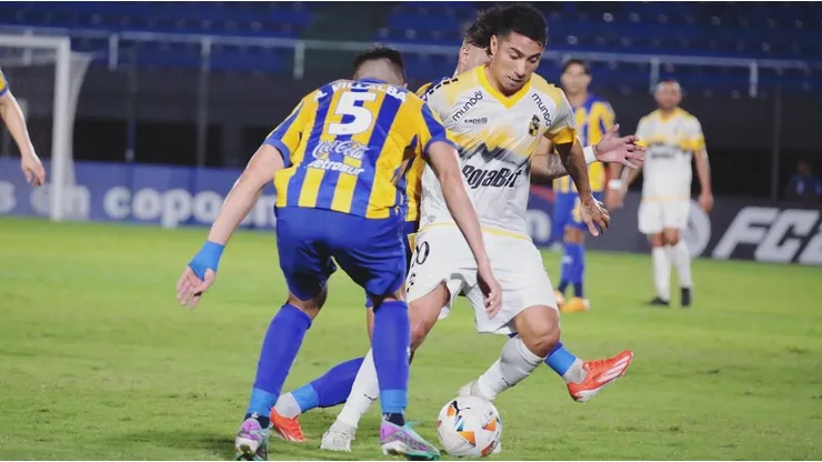 Coquimbo Unido busca sumar en su visita a Sportivo Luqueño.