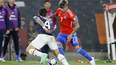 Maxi Guerrero jugó por la Roja en eliminatorias.