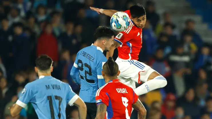 Osorio junto a Vidal en las eliminatorias