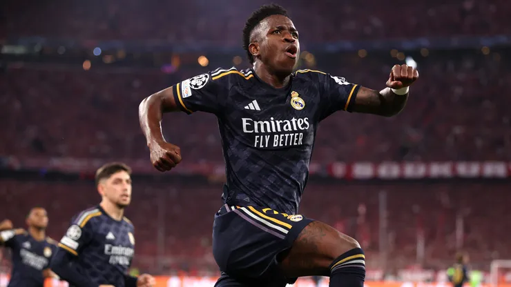 Vinicius grita un gol de Real Madrid.