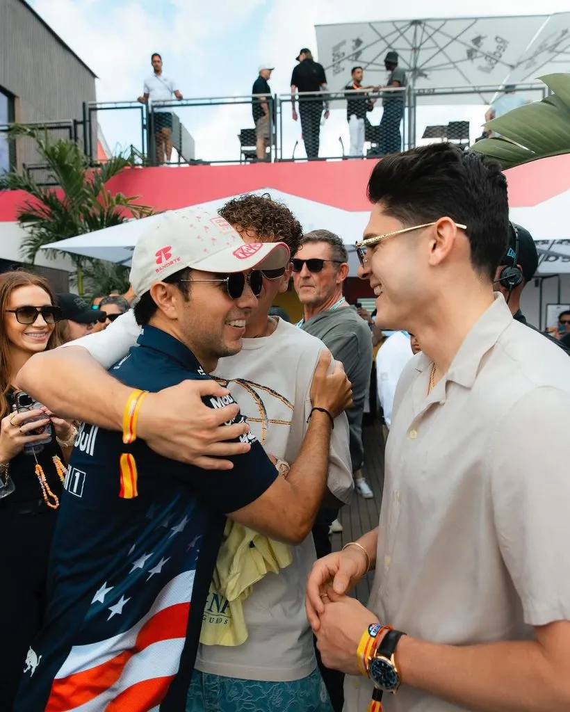 Igor Lichnovksy tuvo un amistoso encuentro con el mexicano Checo Pérez en Estados Unidos. (Captura Instagram).
