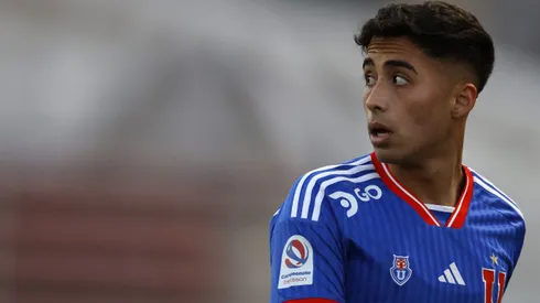 Lucas Assadi recibió un respaldo con algo de presión de un ídolo azul.