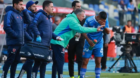 Gustavo Álvarez estudia cambios en su delantera de la U.