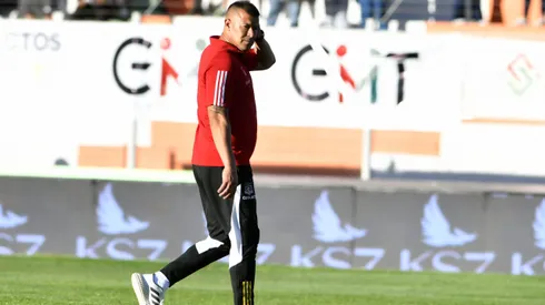 Almirón se fue triste de El Salvador.