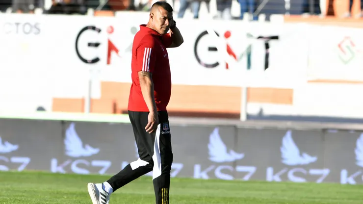 Almirón se fue triste de El Salvador.