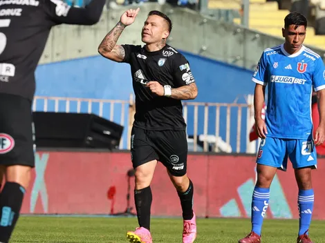 Álvaro Ramos le anota a la U y queda como histórico en Iquique