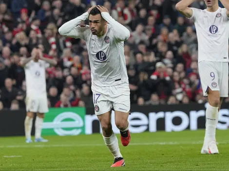 La pena de Suazo en Francia: Toulouse se queda sin copas