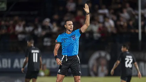 Wilmar Roldán vuelve a dirigir en el estadio Monumental