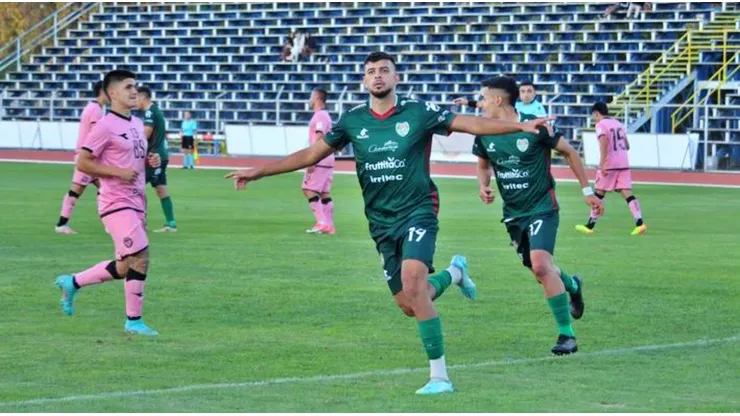 Chimbarongo ganó 4-2 en el duelo de ida en San Fernando.