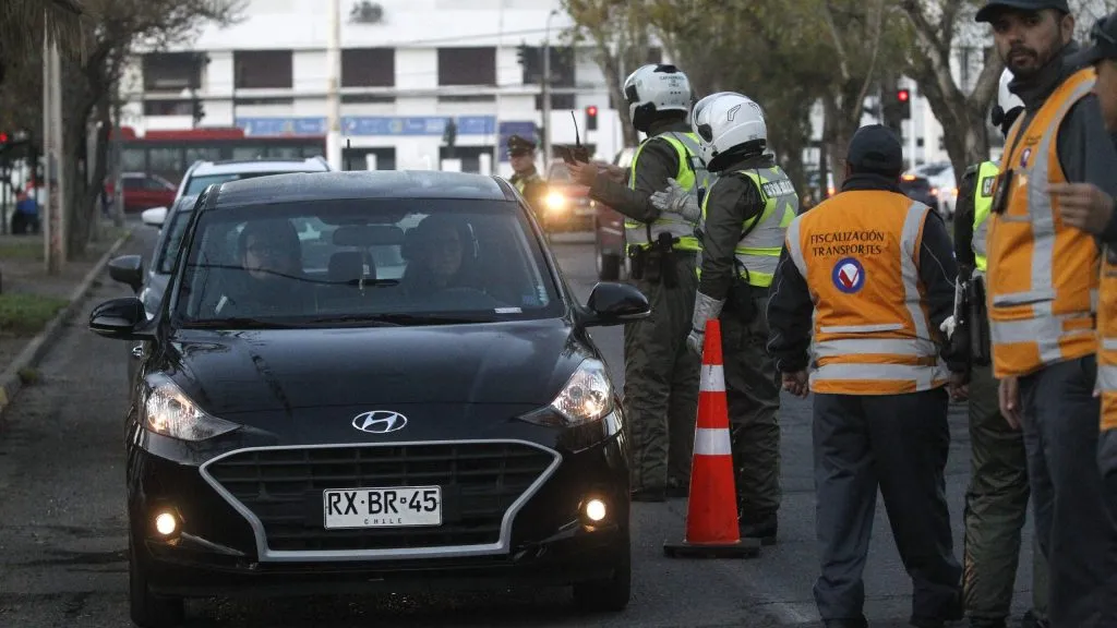 Conoce los vehículos que no podrán transitar desde el lunes 1 al viernes 5 de julio.
