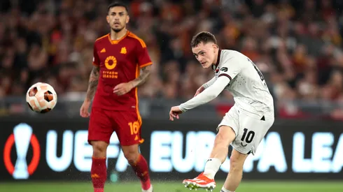 El súper Bayer Leverkusen da un paso a la final de la Europa League.