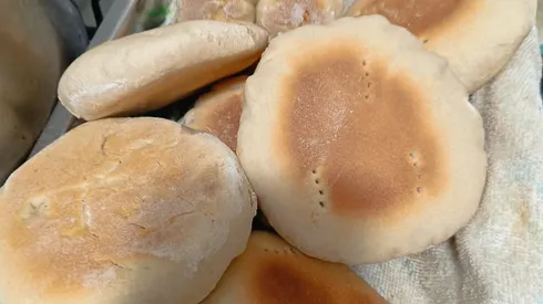 Receta de pan amasado fácil.